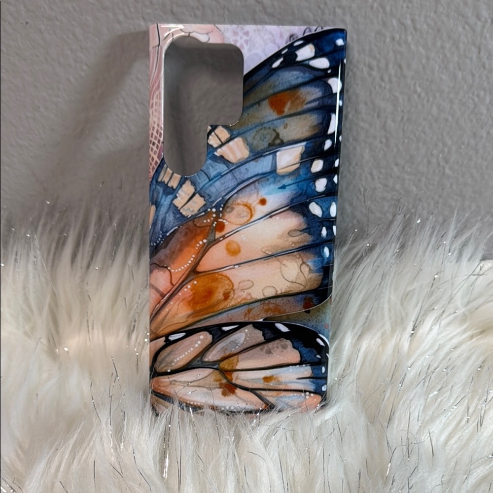 Butterfly Phone Case iPhone 15 Pro Max
